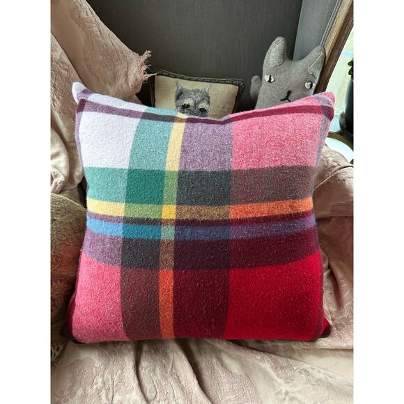 WILLIAMS SONOMA wool plaid pillow pink red green 20x20”with down feather insert - Picture 12 of 14